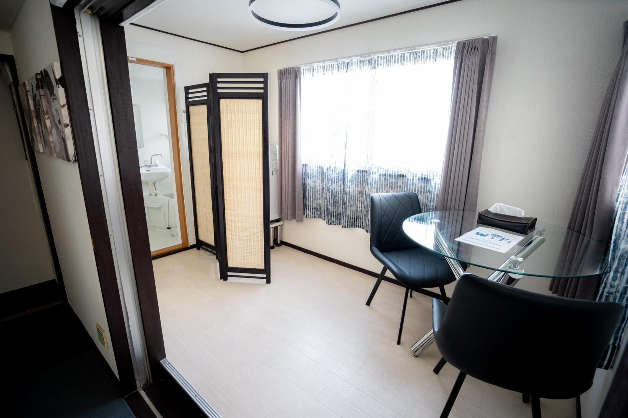 Premier Suite Shinjuku Akebonobashi Front Tōkyō Extérieur photo
